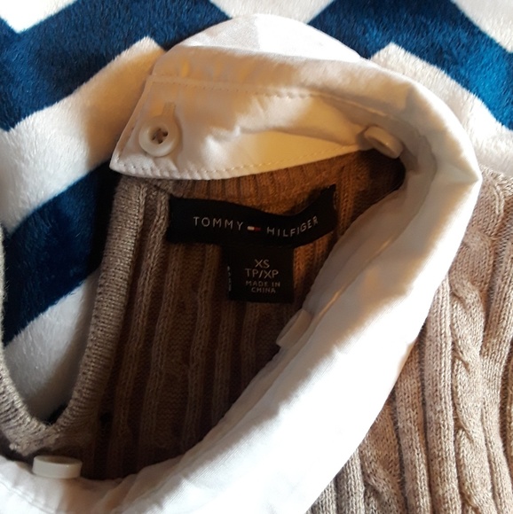 Tommy Hilfiger Sweater with Removeable Collar - Picture 2 of 3